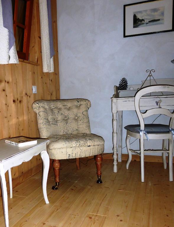 Chambres D'Hotes Bered Vuillemin Baume-les-Dames Δωμάτιο φωτογραφία